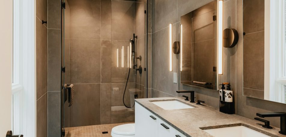 Bathroom Shower Remodel: Cost & Design Options